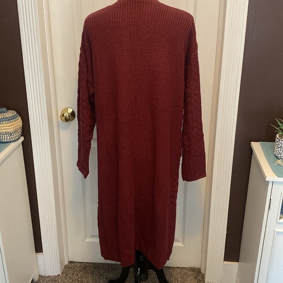 Maroon Long Cable Knit Cardigan Sweater Sz L NWOT - Picture 7 of 11